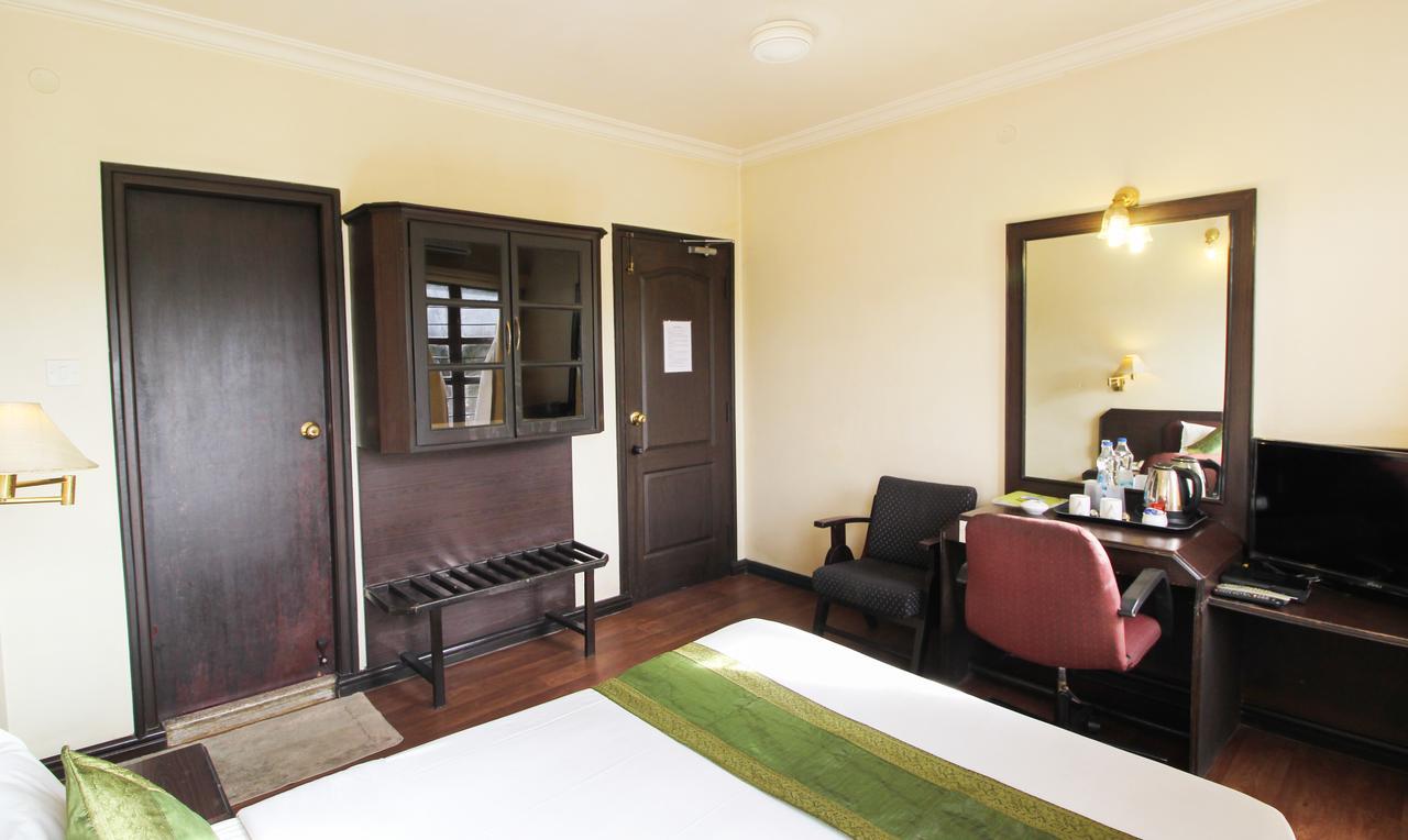 Treebo Trend Royal Inn Mysore Exterior photo