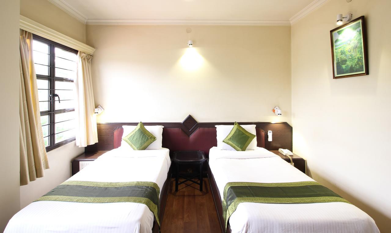 Treebo Trend Royal Inn Mysore Exterior photo