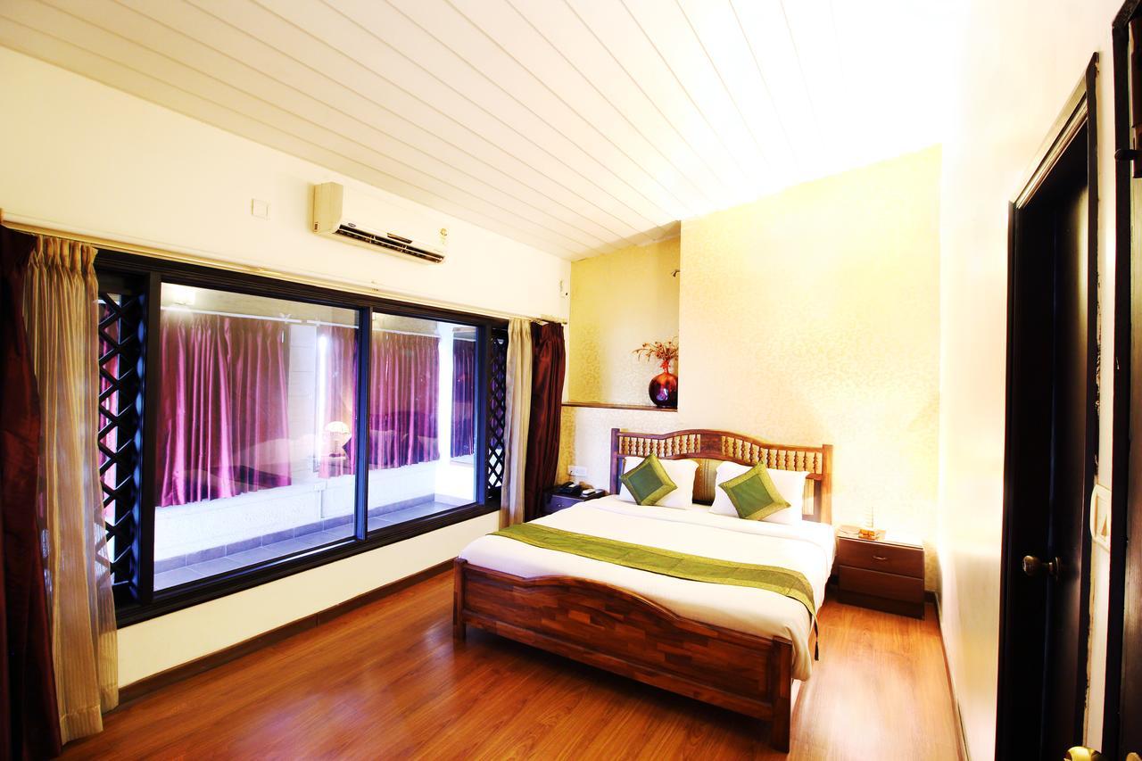 Treebo Trend Royal Inn Mysore Exterior photo